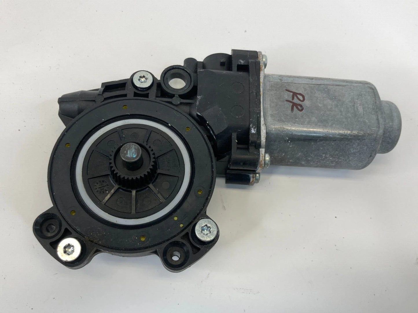 2012-2017 HYUNDAI ACCENT SEDAN REAR RIGHT BACK SIDE POWER WINDOW MOTOR OEM
