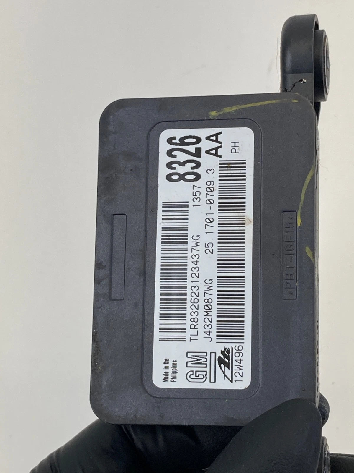 2011-2016 CHEVROLET CRUZE YAW RATE MODULE SENSOR MID CENTER CONSOLE OEM 13578326