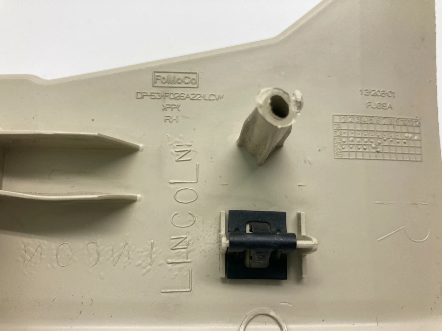 2013-2019 LINCOLN MKZ RIGHT PASSENGER SIDE INNER DASH COVER TRIM BEZEL PANEL RH