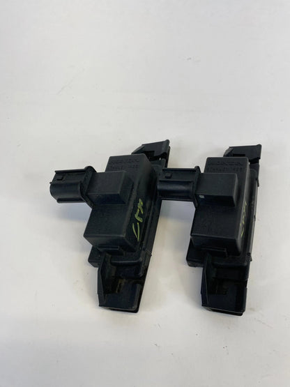 2003-2008 HONDA ELEMENT REAR TRUNK LICENSE PLATE LIGHT LAMP PAIR SET OEM