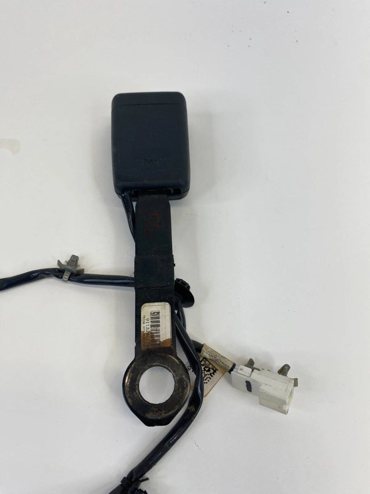 2016-2019 Nissan Versa Front Left Side Seat Belt Buckle Assembly 86843-9KN0B OEM