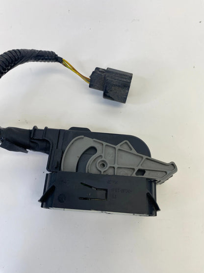 2013-2019 FORD TAURUS 3.5L V6 ABS PUMP WIRING HARNESS PLUG CONNECTOR PIGTAIL OEM