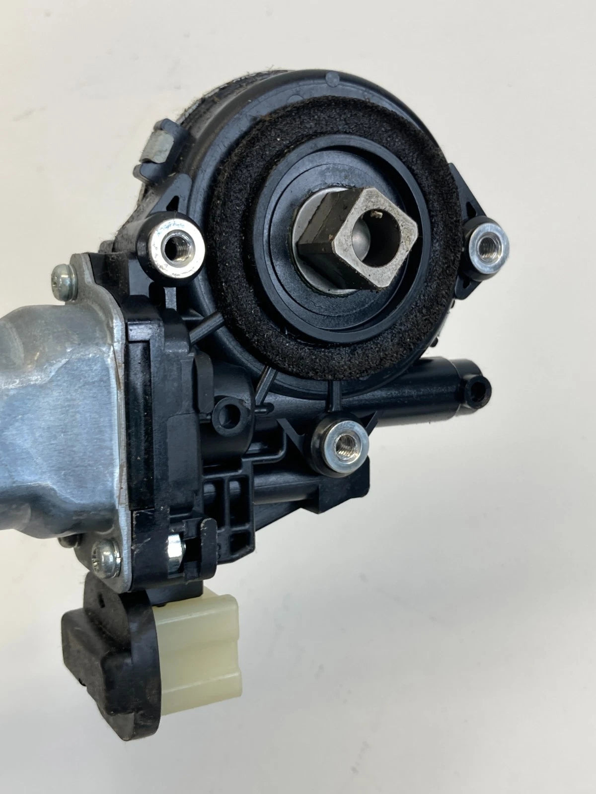 07 08 09 10 11 12 NISSAN ALTIMA FRONT RIGHT DOOR WINDOW MOTOR 80731-EG000 OEM