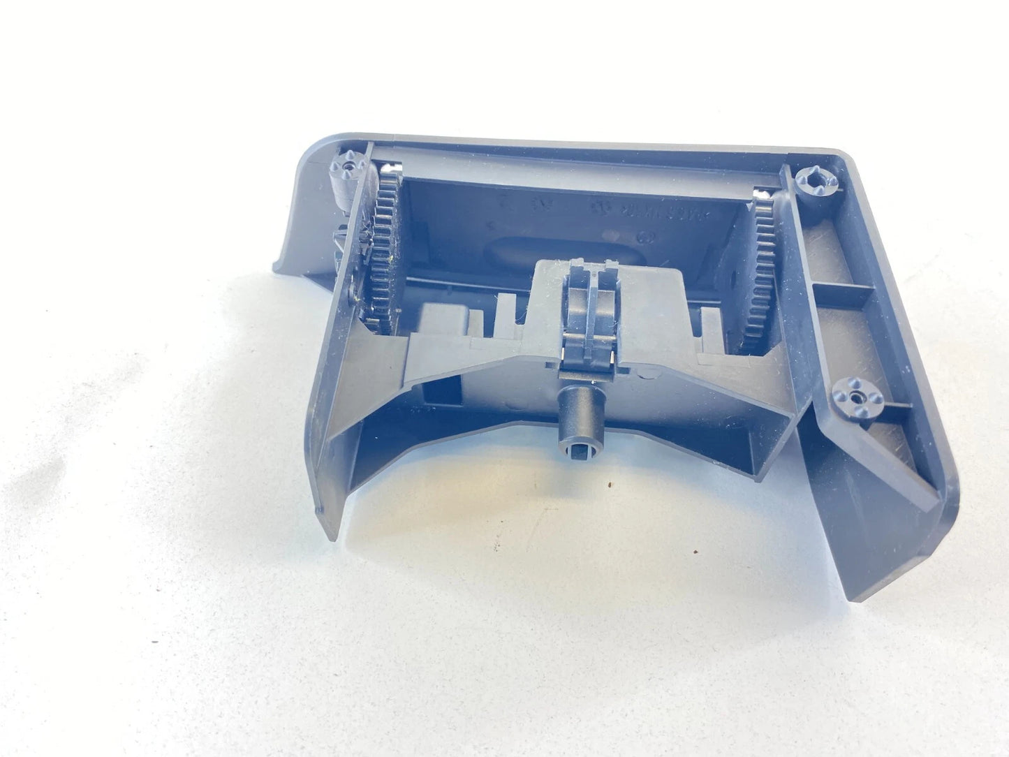 2004-2007 BWM 530I REAR LEFT SIDE DOOR PANEL ASHTRAY ASH TRAY 8-208-233 OEM
