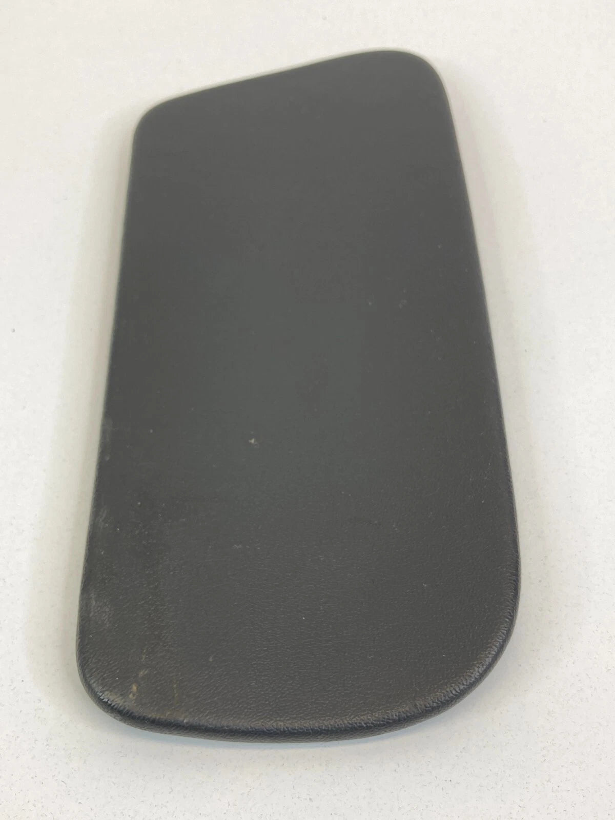 10-19 LINCOLN MKT FRONT LEFT INNER DOOR PANEL PULL HANDLE COVER TRIM 1723692-5B8