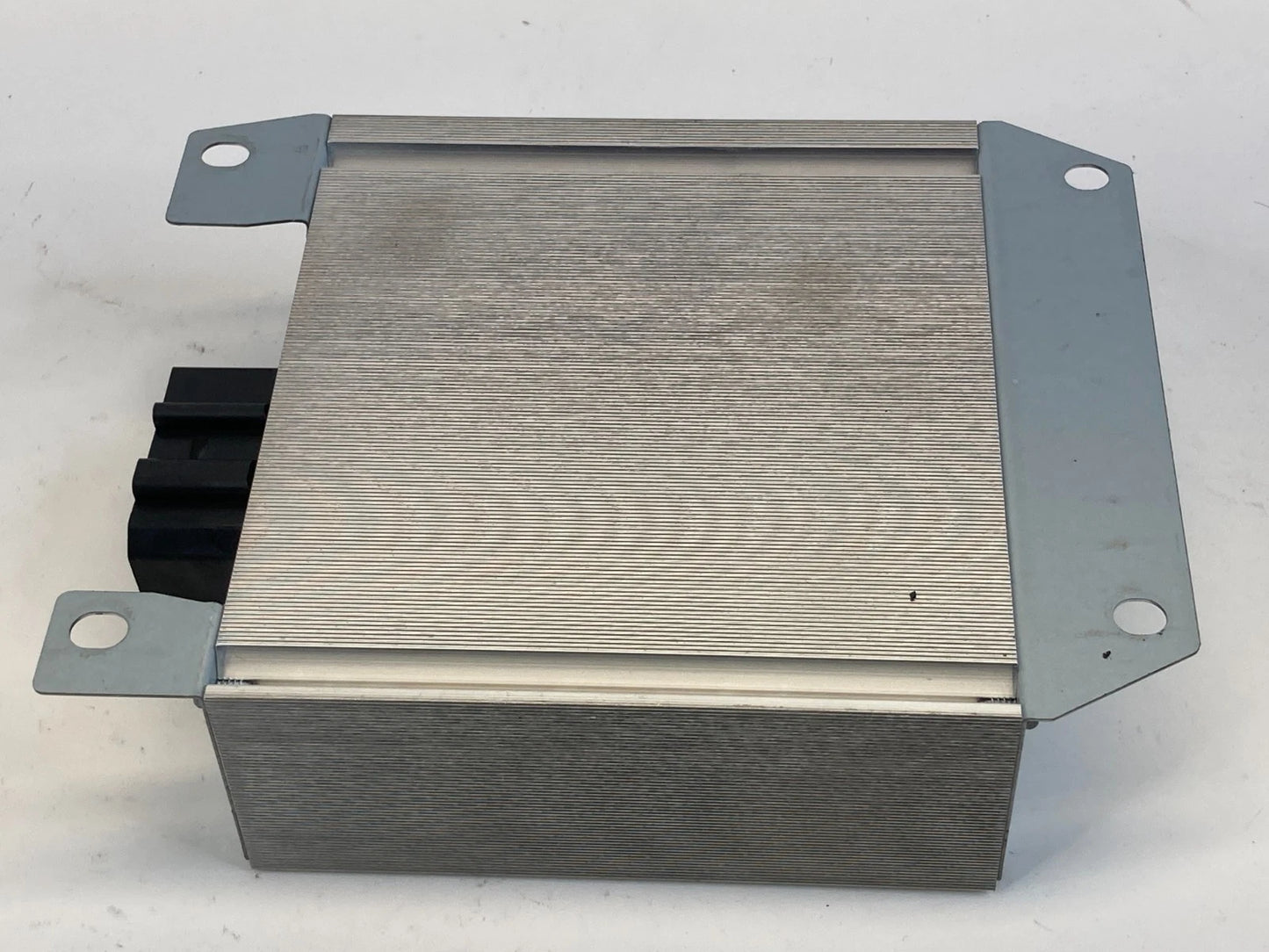 06-08 AUDI A4 QUATTRO RADIO STEREO AUDIO AMPLIFIER AMP MODULE 8E5035223D OEM