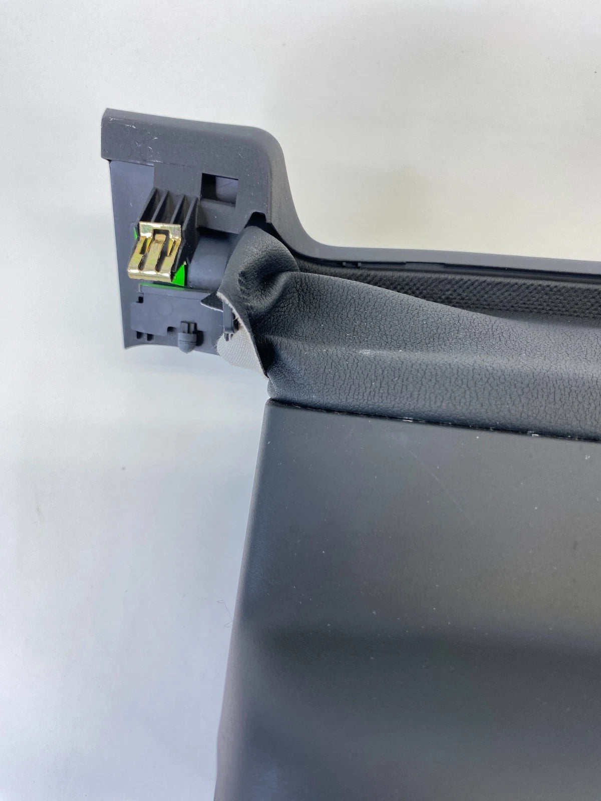 2013 2014 CADILLAC ATS UPPER & LOWER STEERING COLUMN TRIM COVER ASSY OEM