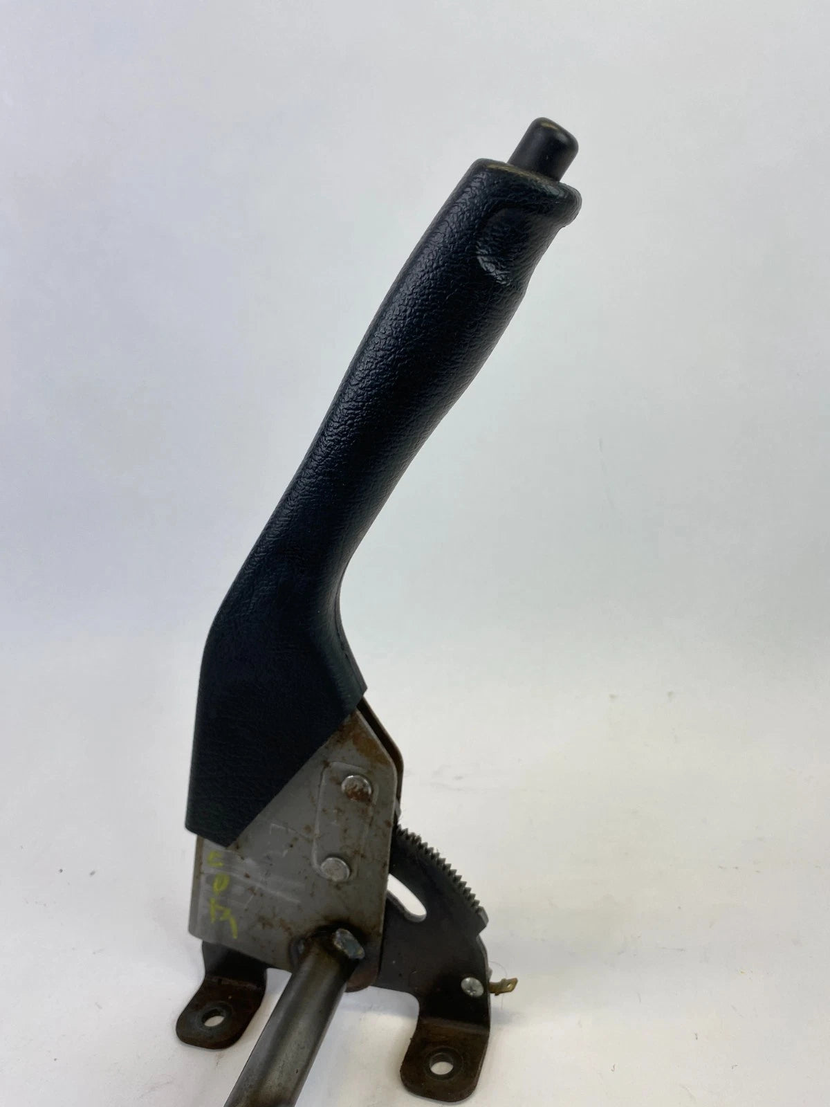 1998-2002 ISUZU TROOPER EMERGENCY PARKING HAND BRAKE LEVER HANDLE ASSEMBLY OEM
