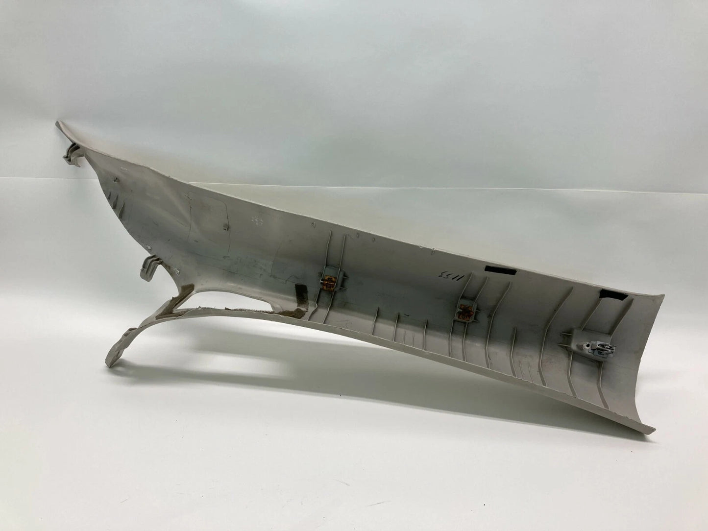 2013-2016 FORD FUSION FR LH SIDE A PILLAR WINDSHIELD TRIM COVER PANEL DS73F03199