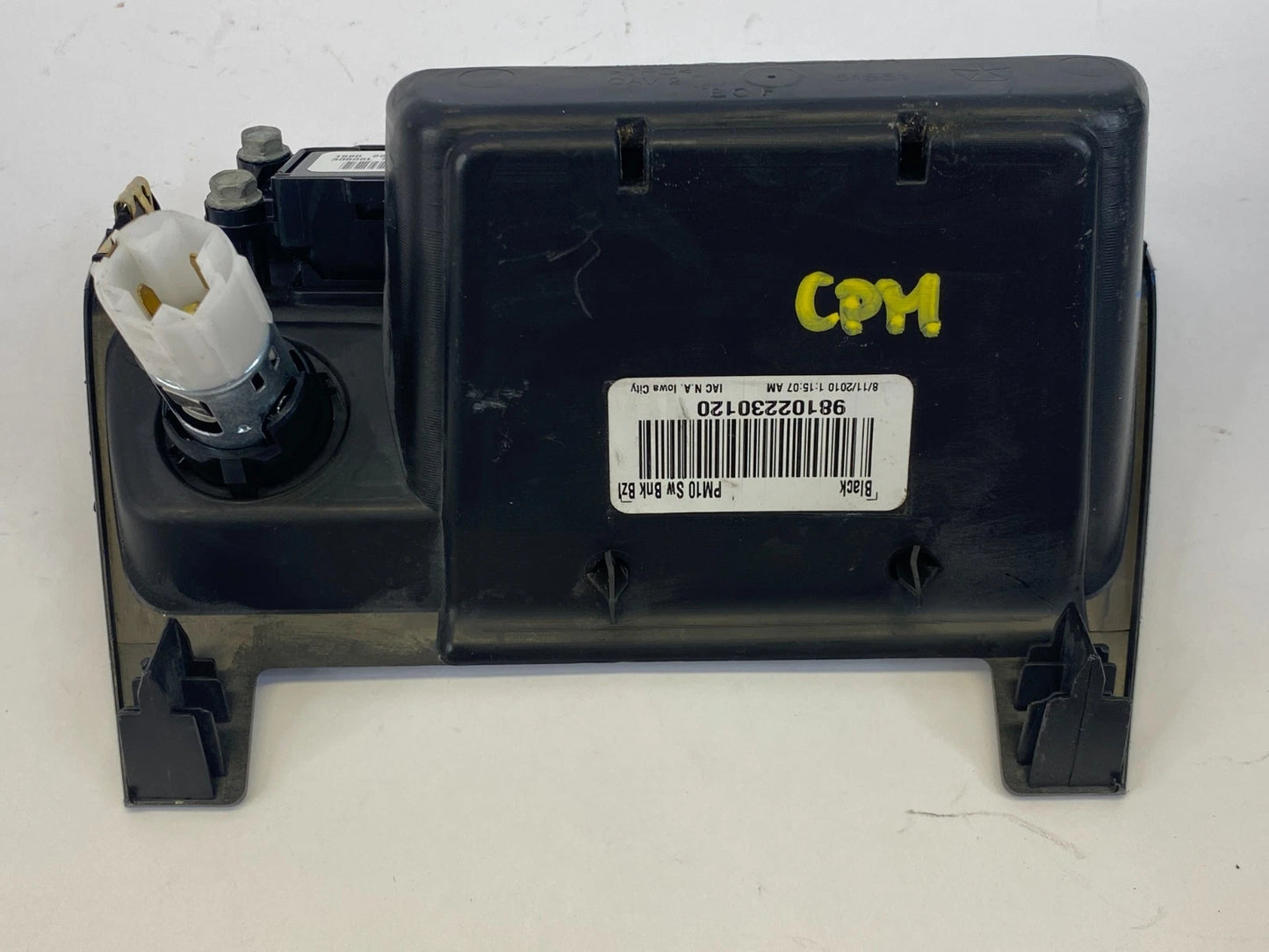 2010-2012 DODGE CALIBER CENTER DASH HAZARD LIGHT SWITCH POCKET 12V 68056900AA