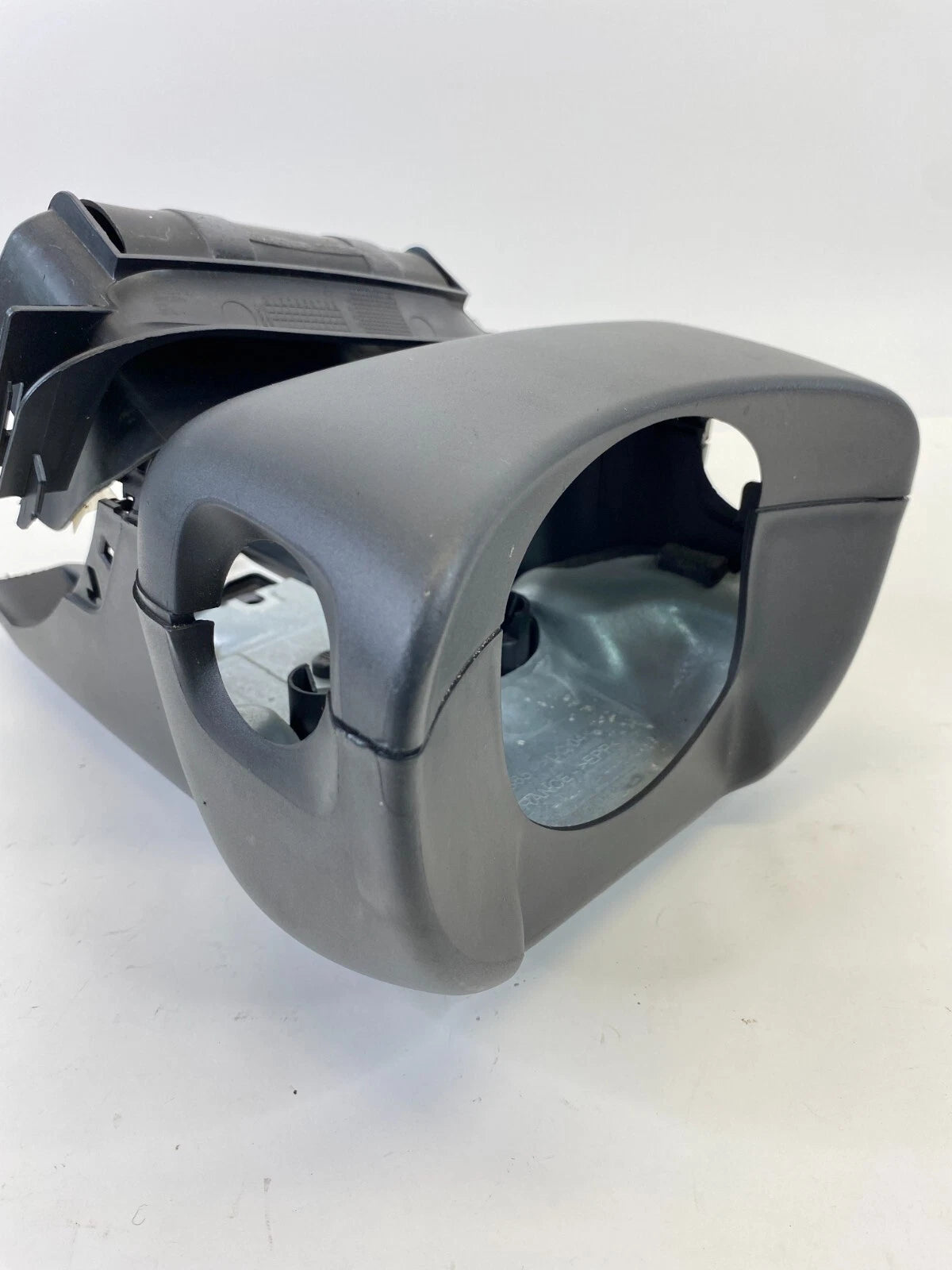 04-11 VOLVO S40 STEERING COLUMN UPPER & LOWER COVER TRIM SHROUD 30680133 OEM