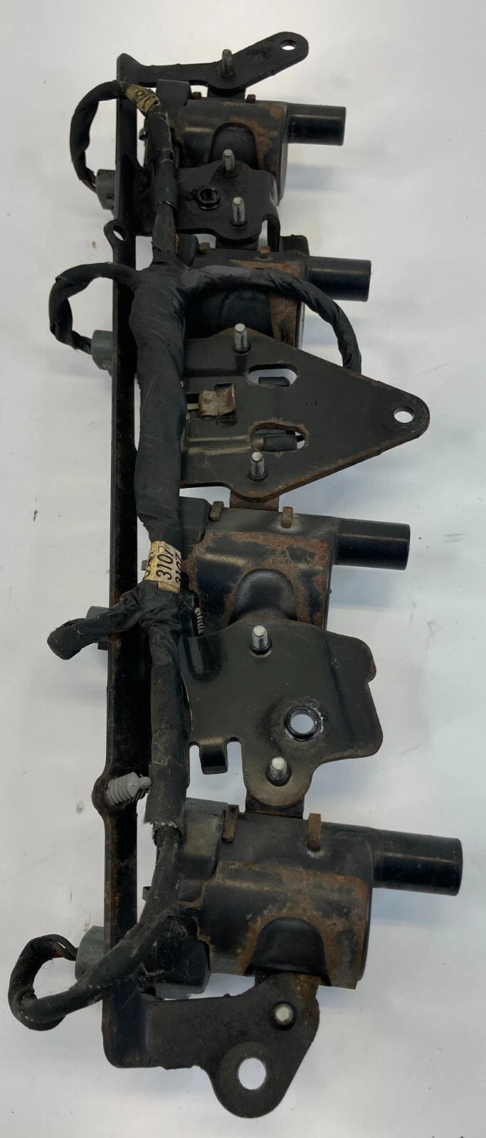 00-06 CHEVY TAHOE GMC YUKON LEFT ENGINE IGNITION COIL IGNITER PACK BRACKET SET