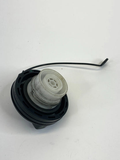 2011-2019 CHEVY CRUZE 2012-2020 CHEVY SONIC FUEL GAS TANK FILLER CAP COVER OEM