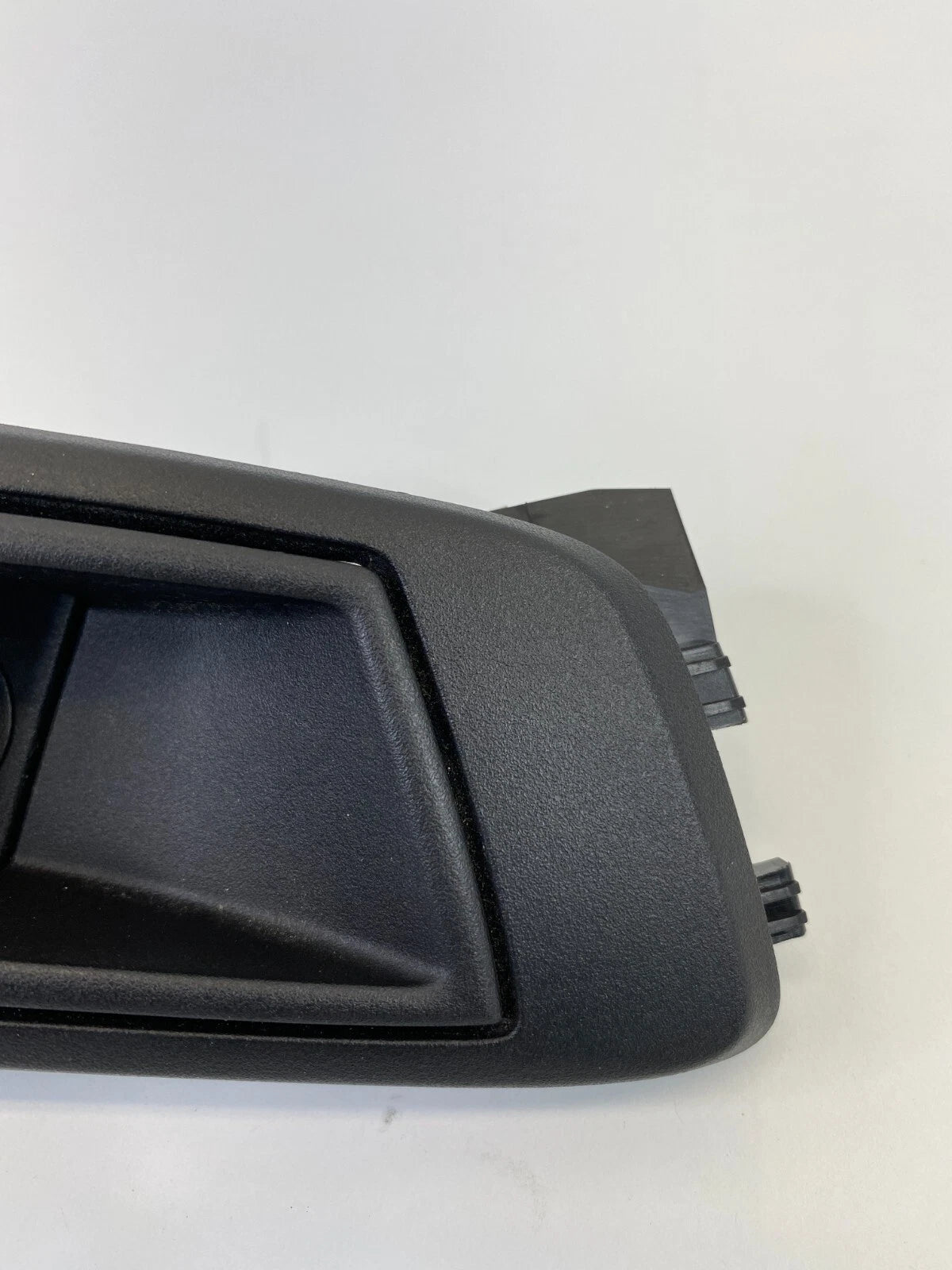 2011-2019 FORD FIESTA REAR LEFT SIDE INNER INTERIOR DOOR HANDLE ASSY AE83A22601C