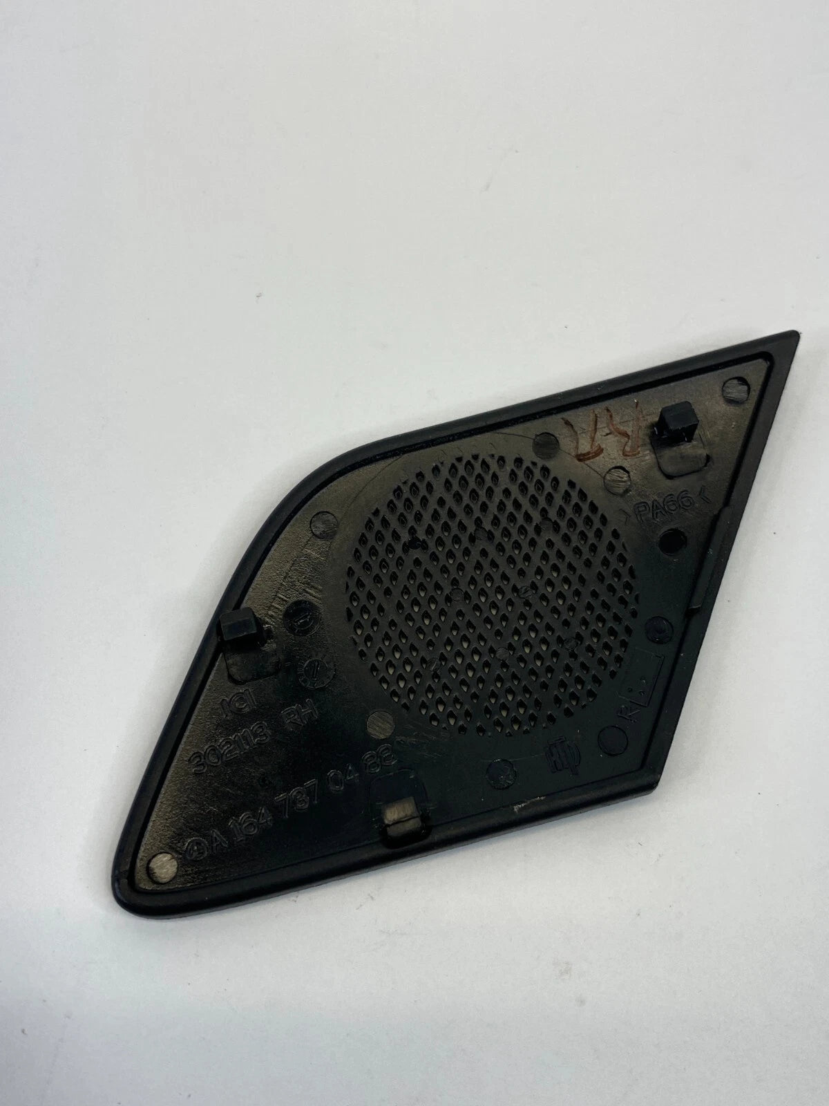2006-2011 MERCEDES-BENZ ML350 REAR RIGHT PASSENGER DOOR SPEAKER COVER TRIM