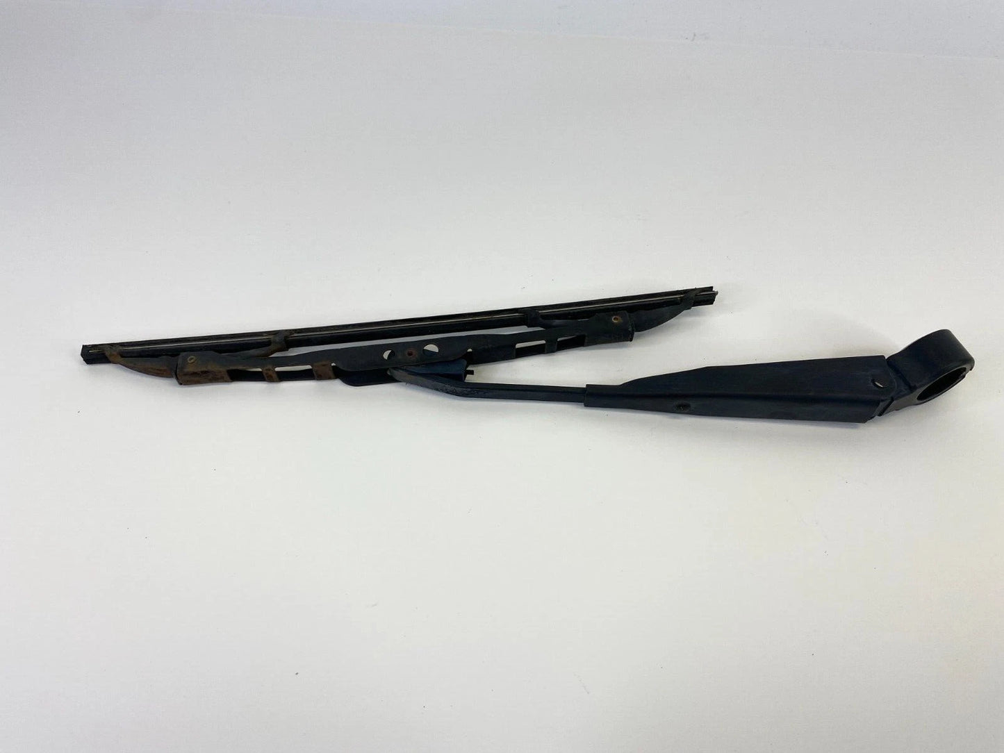2007-2012 DODGE CALIBER REAR WINDSHIELD WIPER ARM & BLADE ASSY 05303787AD OEM