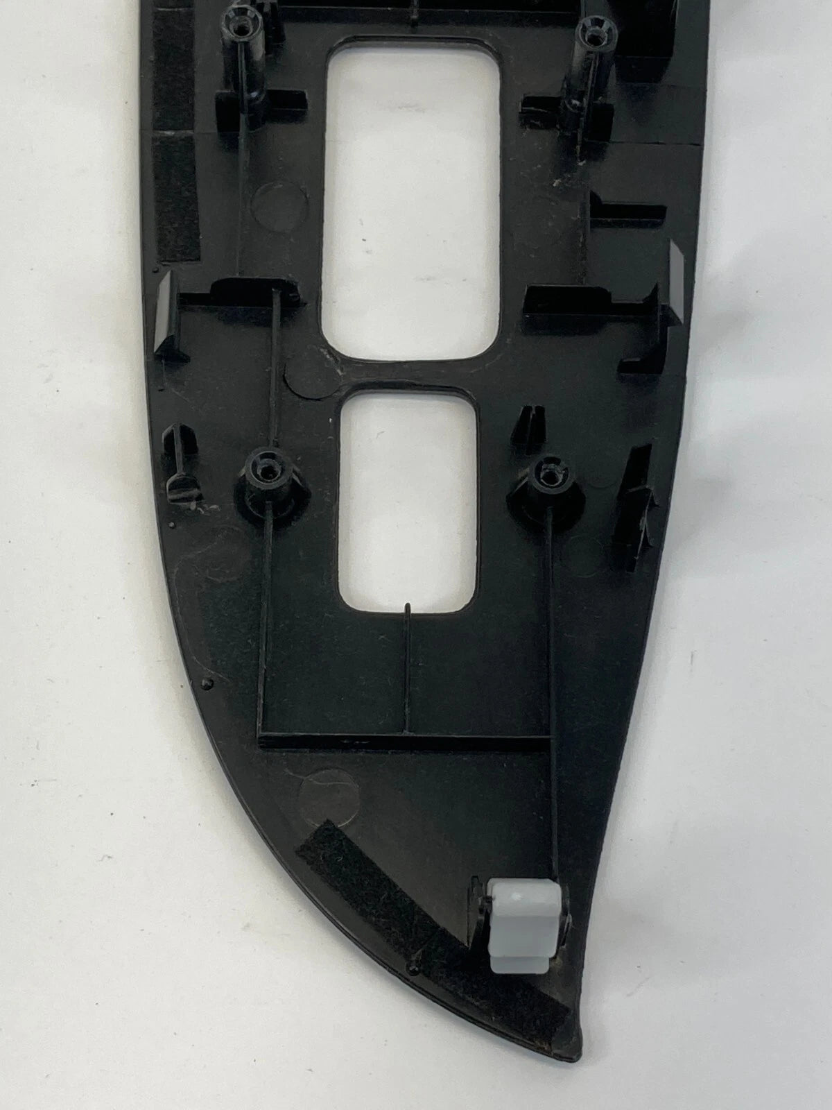 2005-2007 HONDA ODYSSEY FRONT RIGHT PASSENGER WINDOW SWITCH BEZEL TRIM OEM