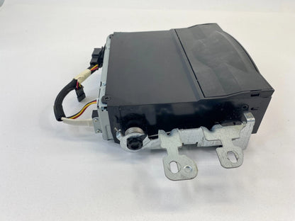 06-12 MERCEDES-BENZ R350 GL X164 ML W164 6 DISC CD CHANGER PLAYER GLOVEBOX OEM