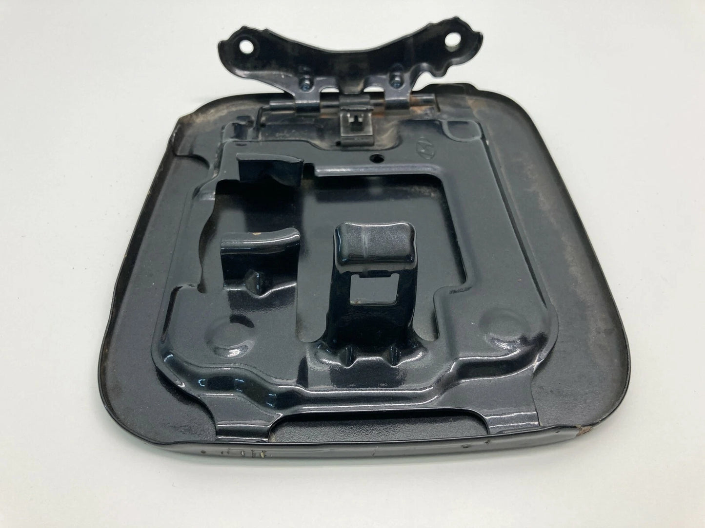 07 08 09 10 11 12 HYUNDAI VERACRUZ FUEL FILLER TANK DOOR GAS LID COVER OEM
