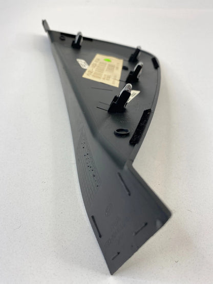 11-19 FORD FIESTA FRONT RIGHT SIDE CAP END PANEL COVER BEZEL TRIM AE83A044C60