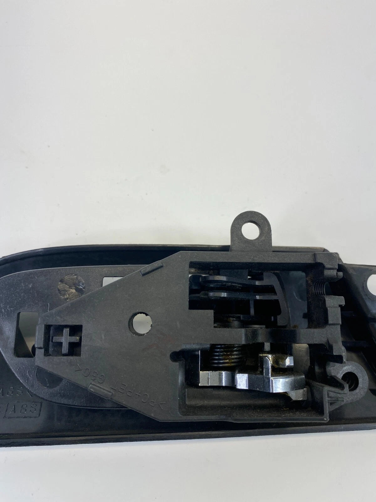 1998-2005 LEXUS GS300 REAR LEFT SIDE INTERIOR INNER DOOR HANDLE W/ BEZEL OEM