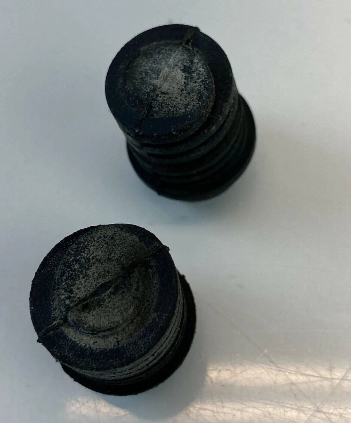 2008 SATURN ASTRA FRONT HOOD ADJUSMENT RUBBER BUMPER STOP SET PAIR OEM
