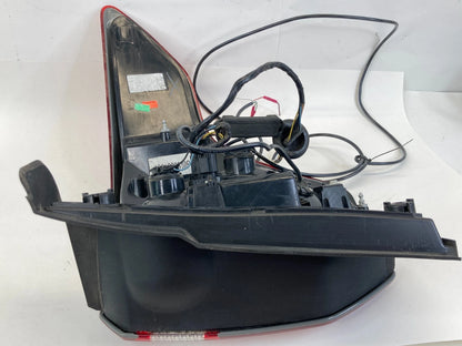 2016-2019 FORD POLICE INTERCEPTOR UTILITY REAR RIGH SIDE TAILLIGHT TAIL LAMP OEM