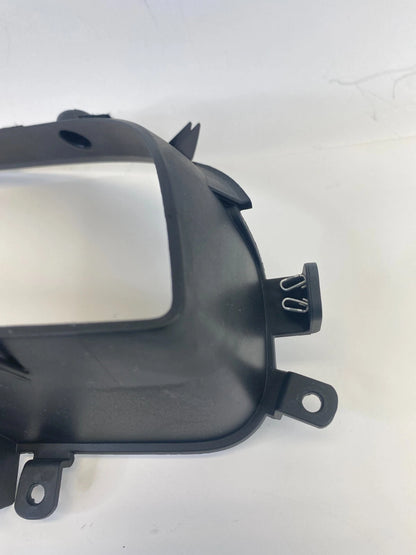 2007-2009 SUZUKI XL-7 XL7 INSTRUMENT CLUSTER SPEEDOMTER COVER TRIM BEZEL OEM