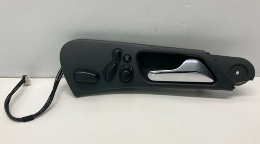 01-05 MERCEDES-BENZ C320 FRONT RIGHT INTERIOR DOOR HANDLE W/ SEAT CONTROL SWITCH