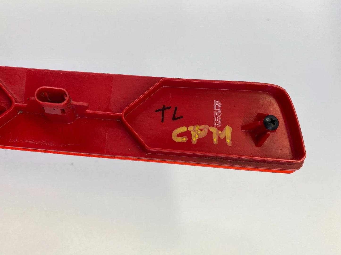 2009-2011 ACURA TL REAR RIGHT BUMPER REFLECTOR SIDE MARKER LIGHT LAMP RED OEM