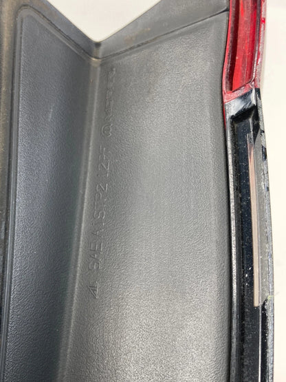 2013-2016 DODGE DART REAR LEFT QUARTER PANEL MOUNTED TAILLIGHT 68081395AE OEM