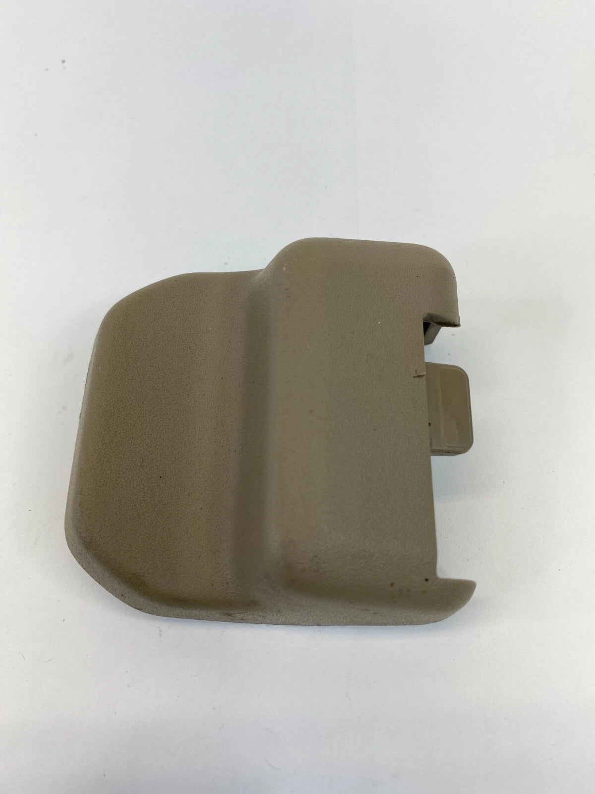 2008-2016 VOLVO XC70 FRONT RIGHT SIDE SEAT TRACK RAIL TRIM COVER 30727860 OEM