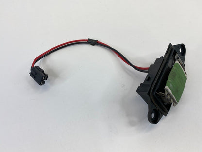 2000-2002 GMC Yukon / XL 1500 / 2500 HVAC Blower Motor Fan Resistor Z939GR01A01