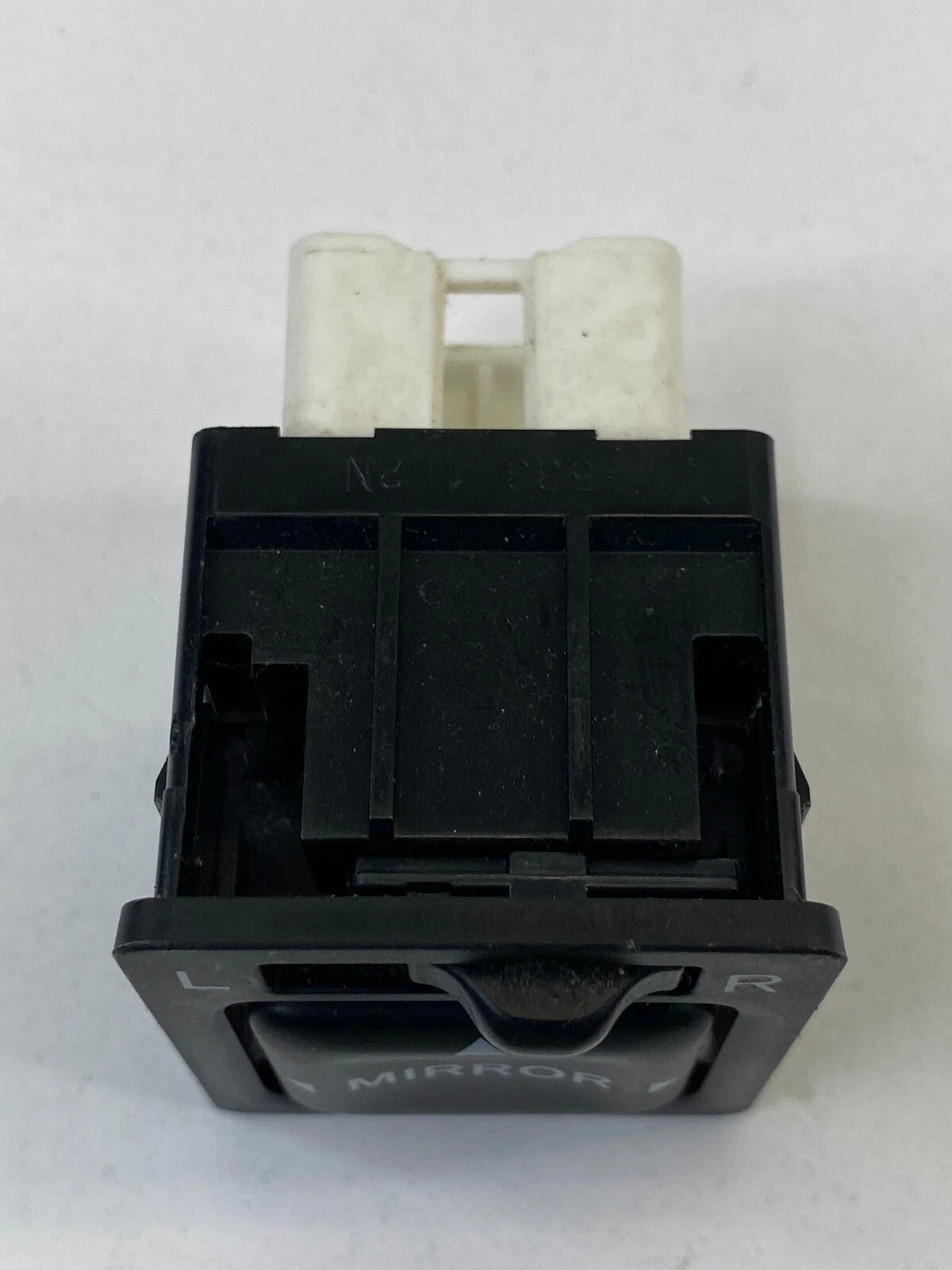 99 00 01 02 03 LEXUS RX300 POWER SIDE VIEW MIRROR SWITCH ADJUST CONTROL 183502