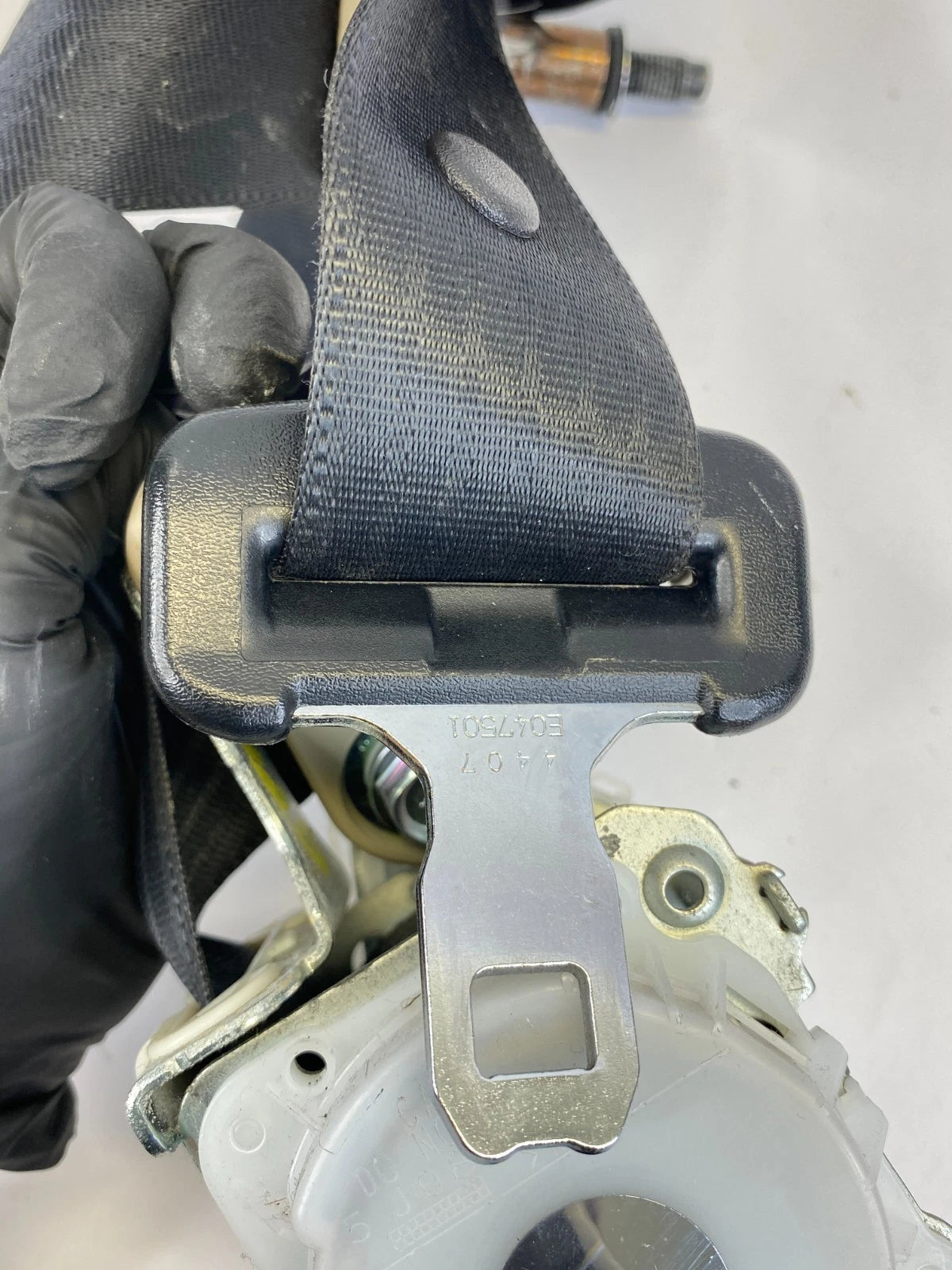 2010-2012 NISSAN ALTIMA FRONT RIGHT PASSENGER SEAT BELT RETRACTOR ASSEMBLY OEM