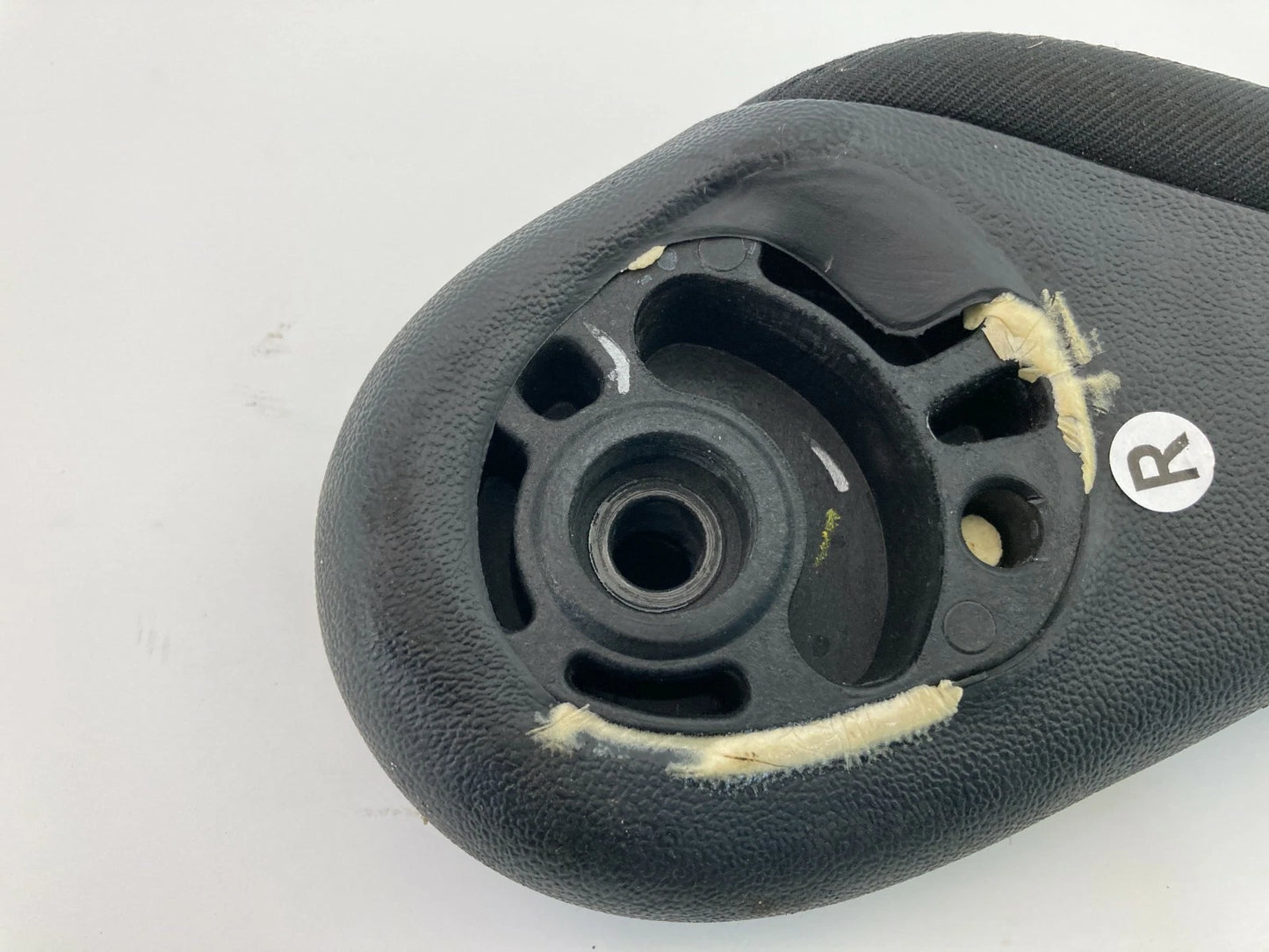 2013-2020 DODGE GRAND CARAVAN FRONT RIGHT SIDE SEAT ARMREST ARM REST BLACK OEM