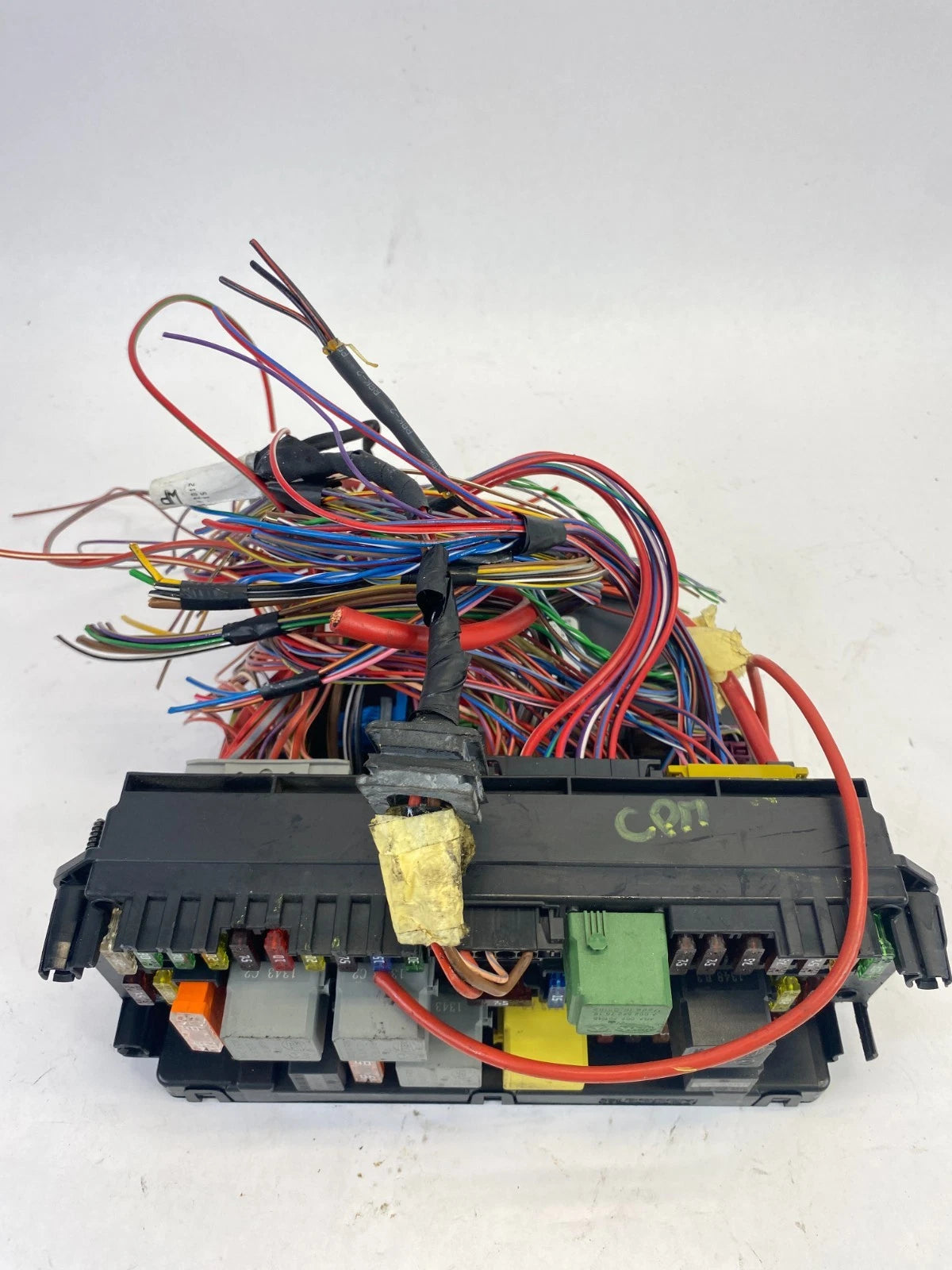2010-2012 MERCEDES-BENZ GLK350 FRONT SAM MODULE FUSE BOX RELAY A212-900-59-12