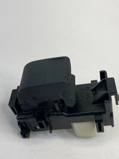09-22 TOYOTA COROLLA SEDAN 06-18 RAV4 REAR RIGHT DOOR POWER WINDOW SWITCH OEM