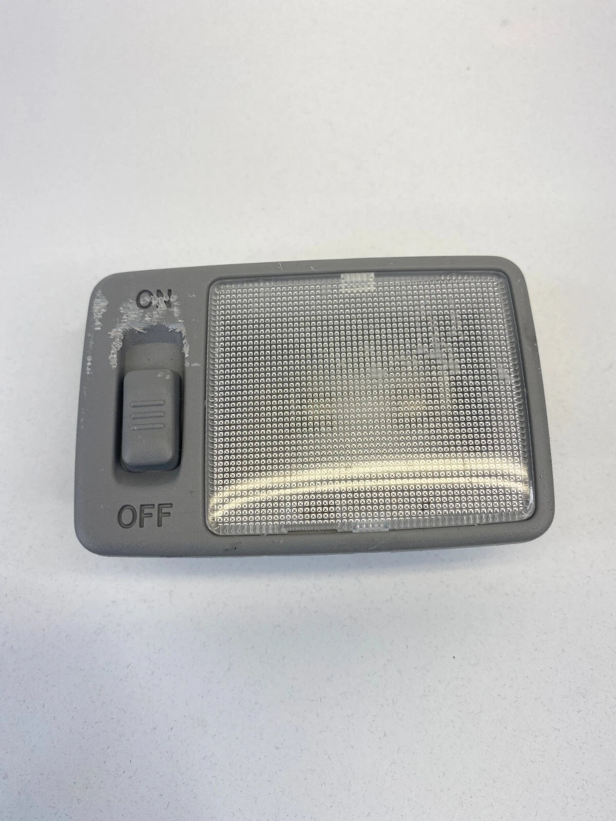 2004-2009 TOYOTA PRIUS INTERIOR ROOF OVERHEAD DOME MAP LIGHT READING LAMP OEM