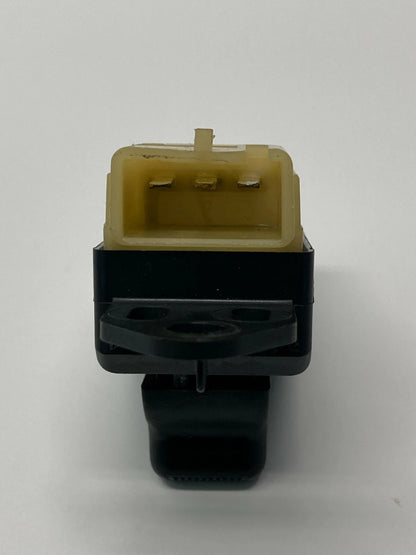 2001-2007 CHRYSLER TOWN & COUNTRY REAR RIGHT SIDE DOOR LOCK SWITCH 04685727AB