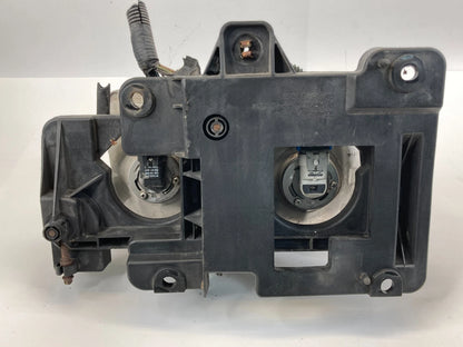 1999 2000 CADILLAC ESCALADE FRONT LEFT SIDE HEADLIGHT HEADLAMP 15738657 OEM