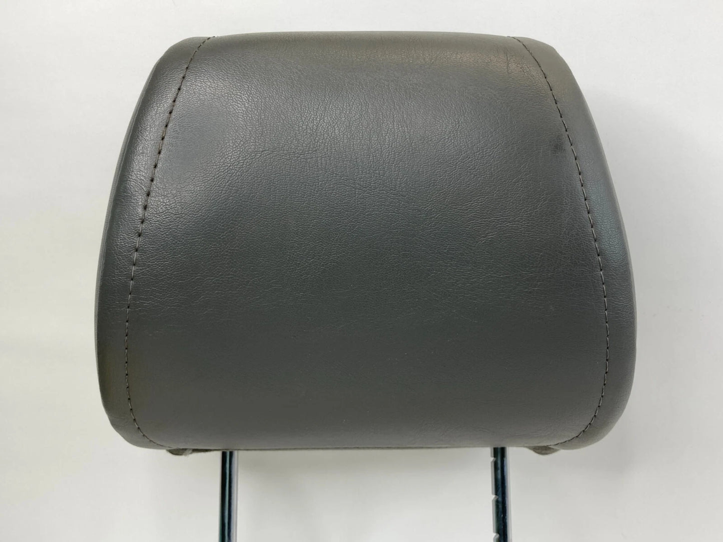 05 06 07 JEEP GRAND CHEROKEE SUV FRONT HEADREST LEFT OR RIGHT HEAD REST OEM