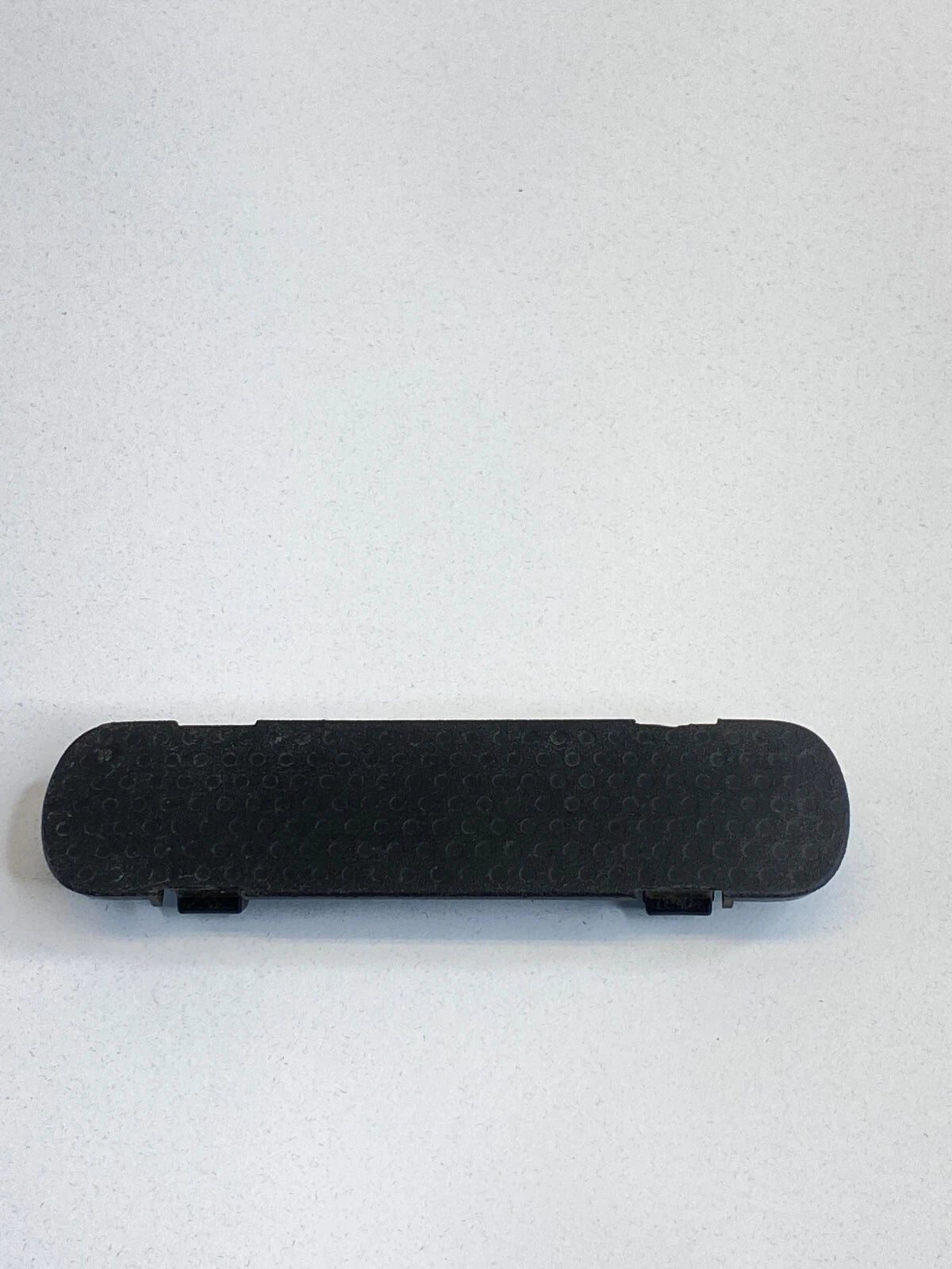 2007-2009 NISSAN SENTRA FRONT LEFT SIDE DOOR PULL HANDLE SCREW COVER 80944-ET000
