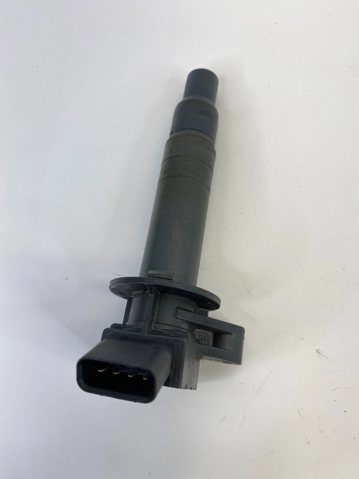 2000-2008 TOYOTA COROLLA 4-DR 2003-2008 MATRIX 1.8L AT IGNITION COIL 90080-19015