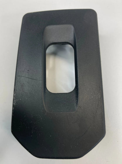 03-07 CADILLAC CTS REAR RIGHT SIDE DOOR WINDOW SWITCH COVER TRIM 10301-JL467 OEM