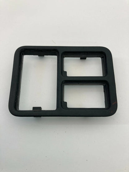 2000-2006 NISSAN SENTRA TRUNK LIGHT MIRROR SWITCH BEZEL TRIM COVER SURROUND OEM