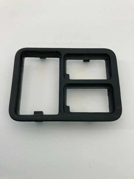 2000-2006 NISSAN SENTRA TRUNK LIGHT MIRROR SWITCH BEZEL TRIM COVER SURROUND OEM