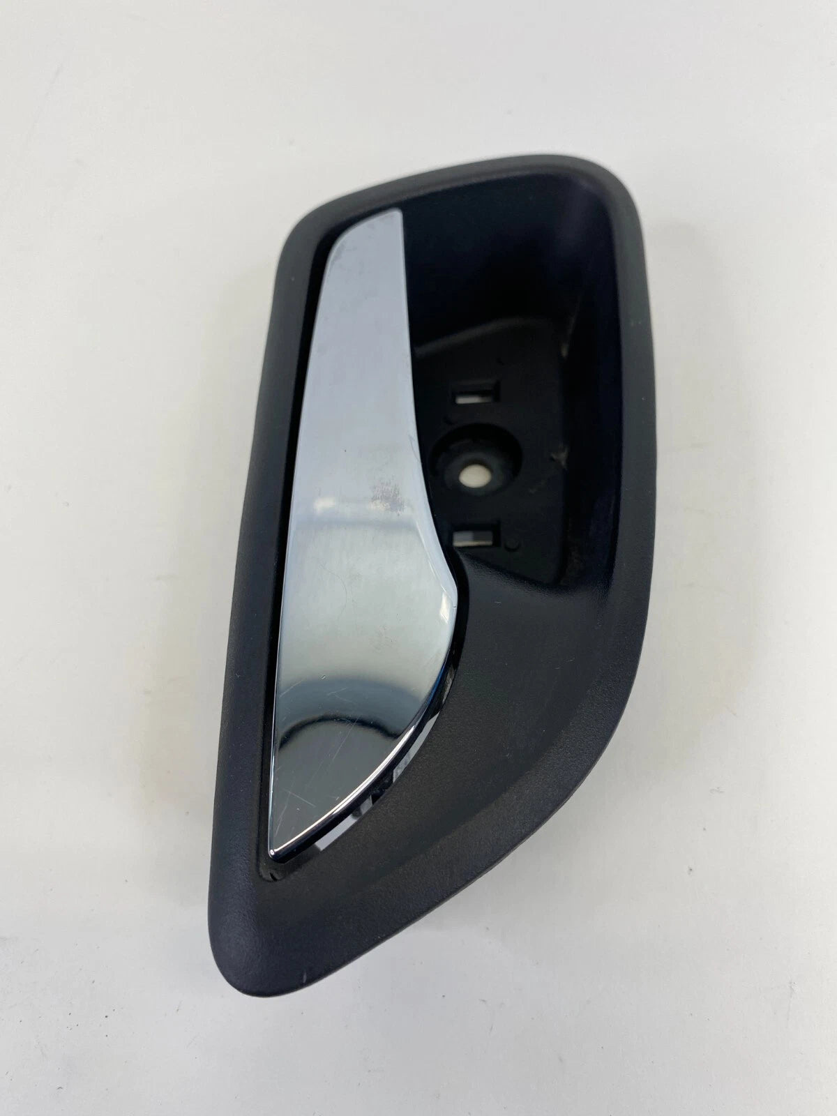 2011-2016 CHEVY CRUZE FRONT RIGHT PASSENGER SIDE INTERIOR DOOR HANDLE 96845904