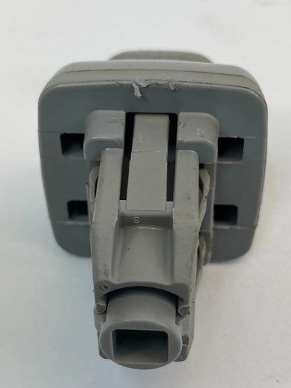 07-11 TOYOTA CAMRY 08-19 HIGHLANDER SUN VISOR RETAINER SUNVISOR CLIP OEM