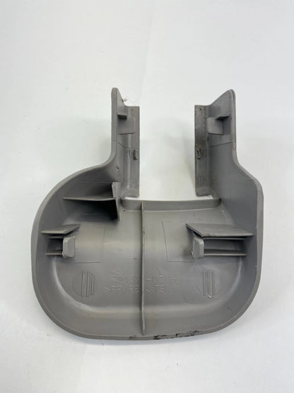 2001-2004 TOYOTA SEQUOIA FRONT SEAT RIGHT SIDE REAR TRACK END COVER 72137-0C160